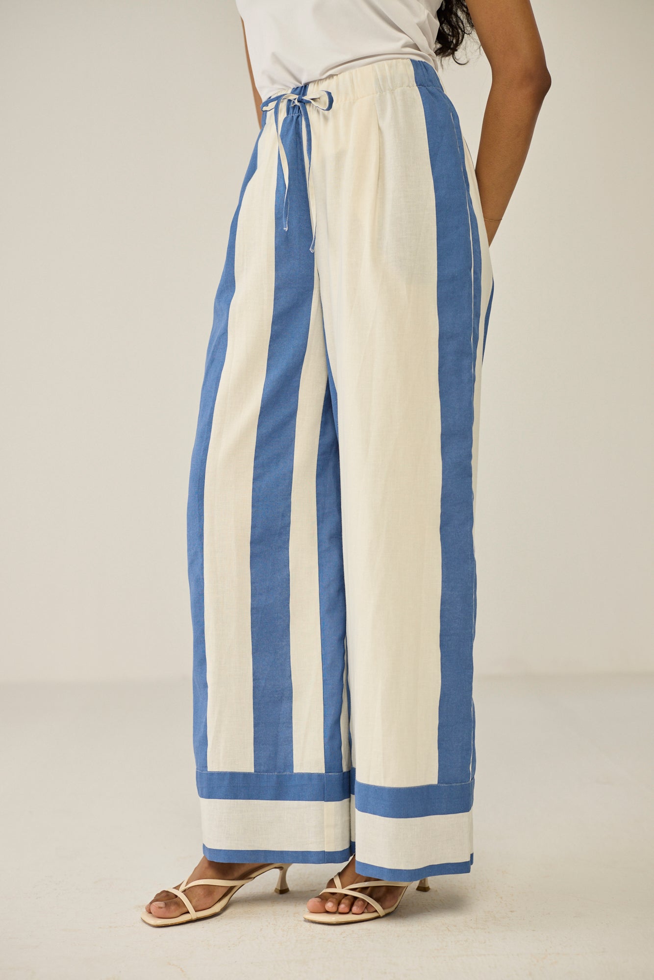 Blue and white wide-leg pants