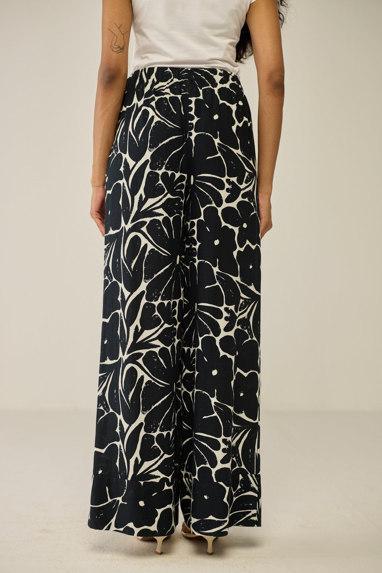 Black and white wide-leg pants