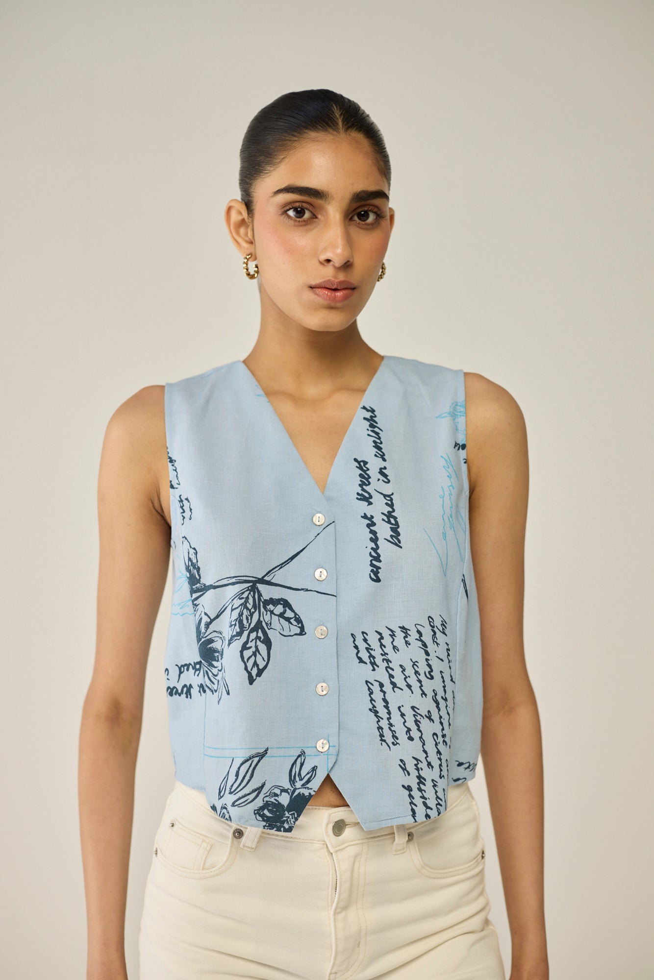 Floral print vest