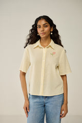Half sleeve shirt