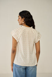 Round neck buttoned blouse