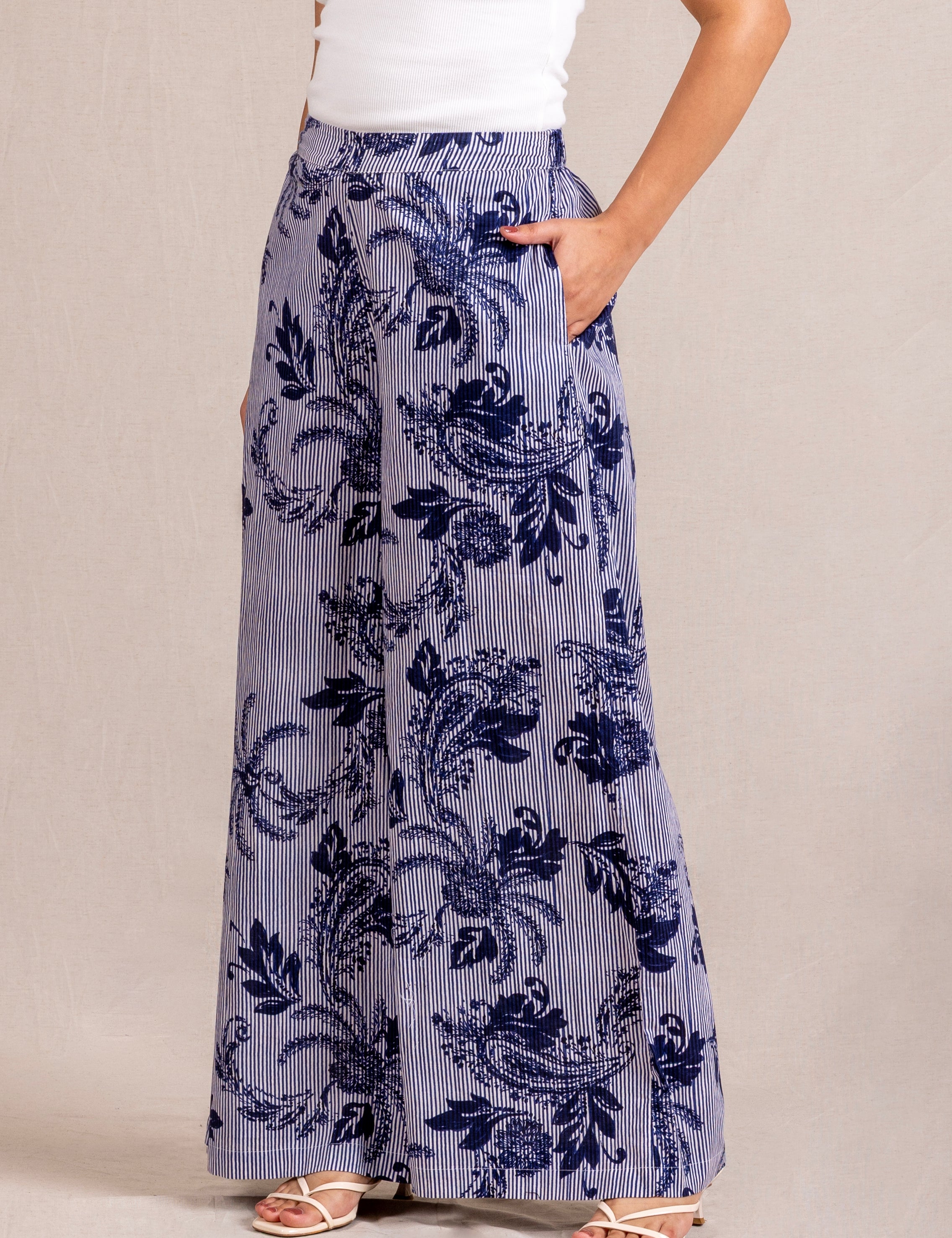 Blue floral striped wide-leg pants