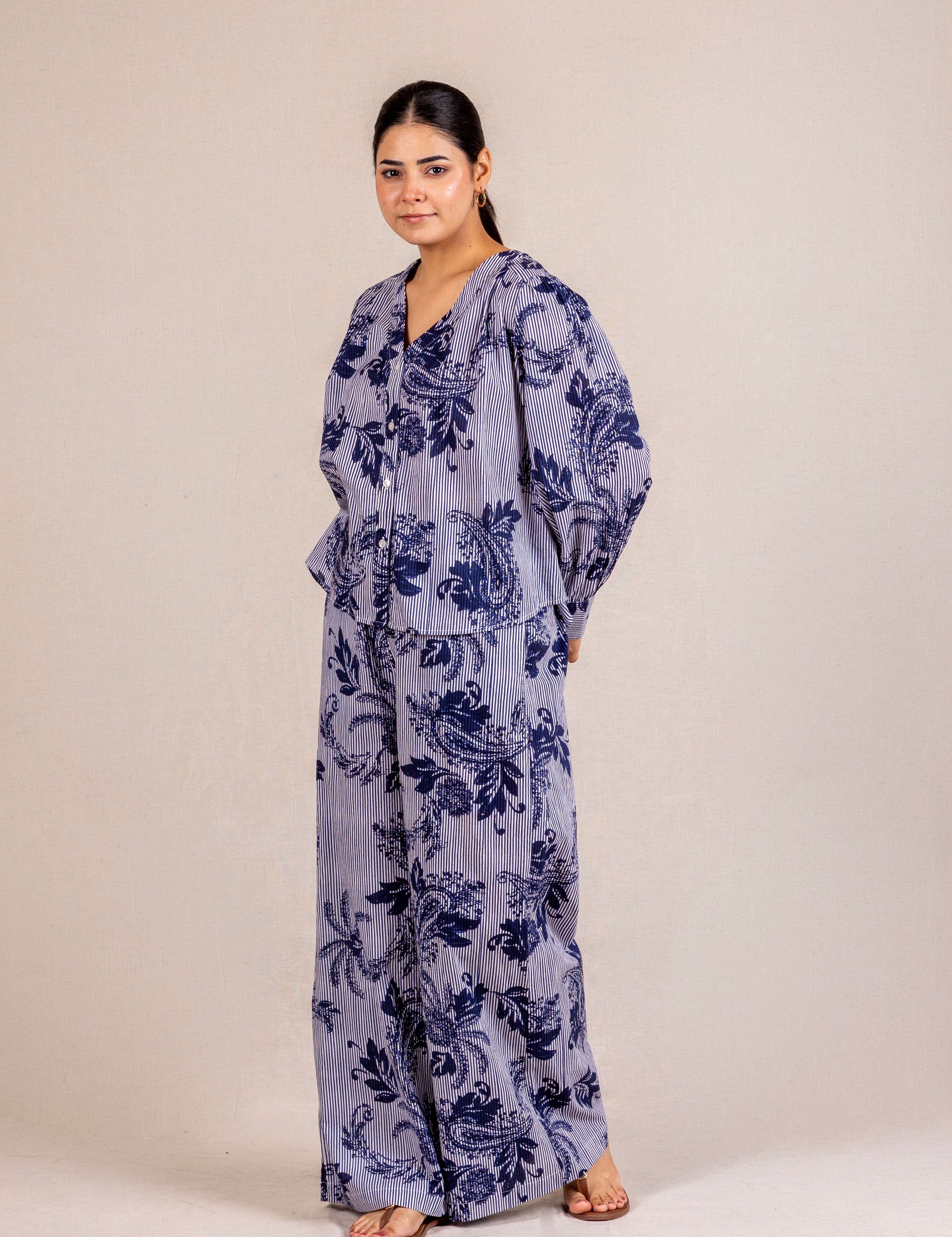 Blue floral trouser set