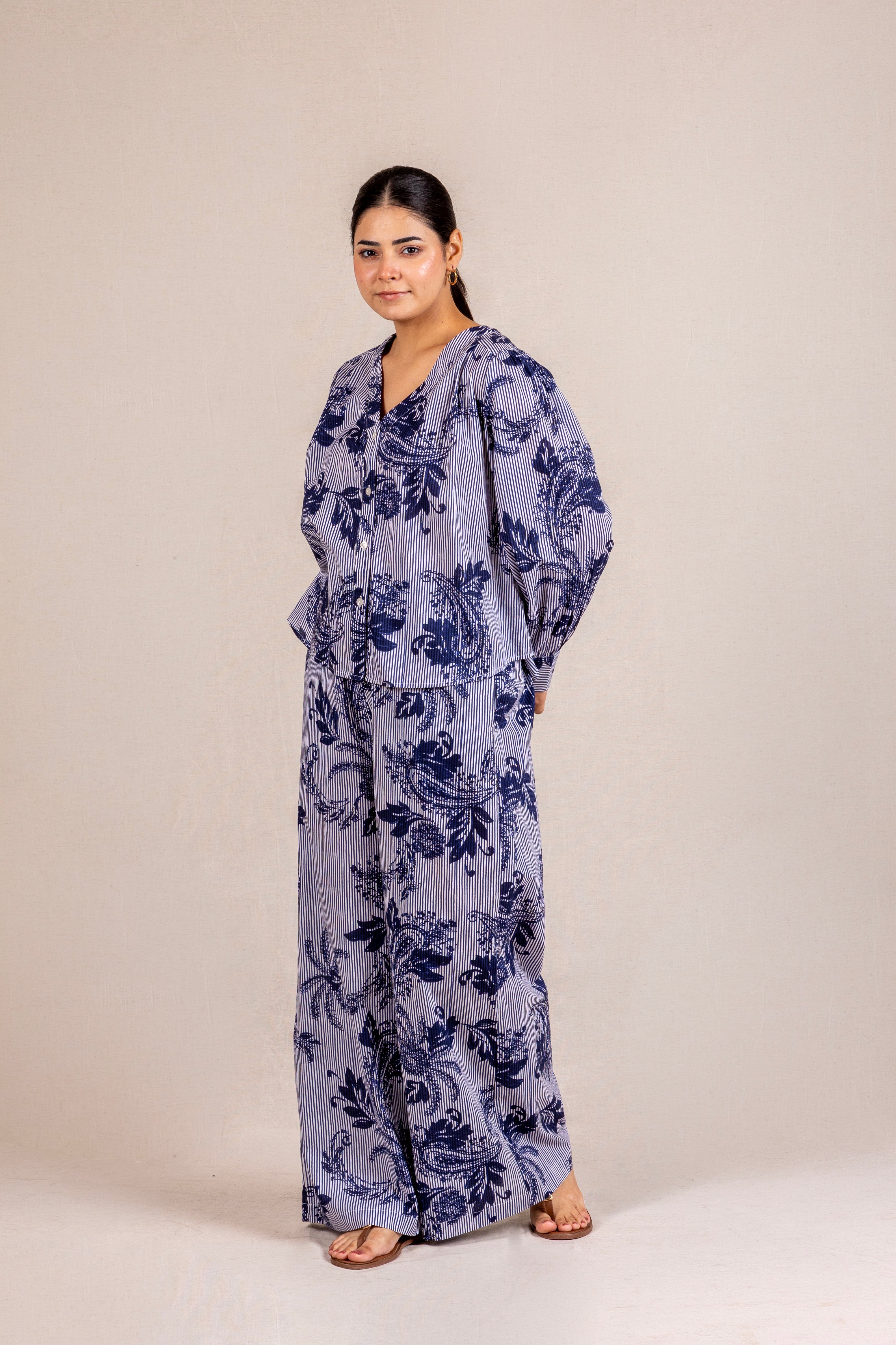 Blue floral trouser set