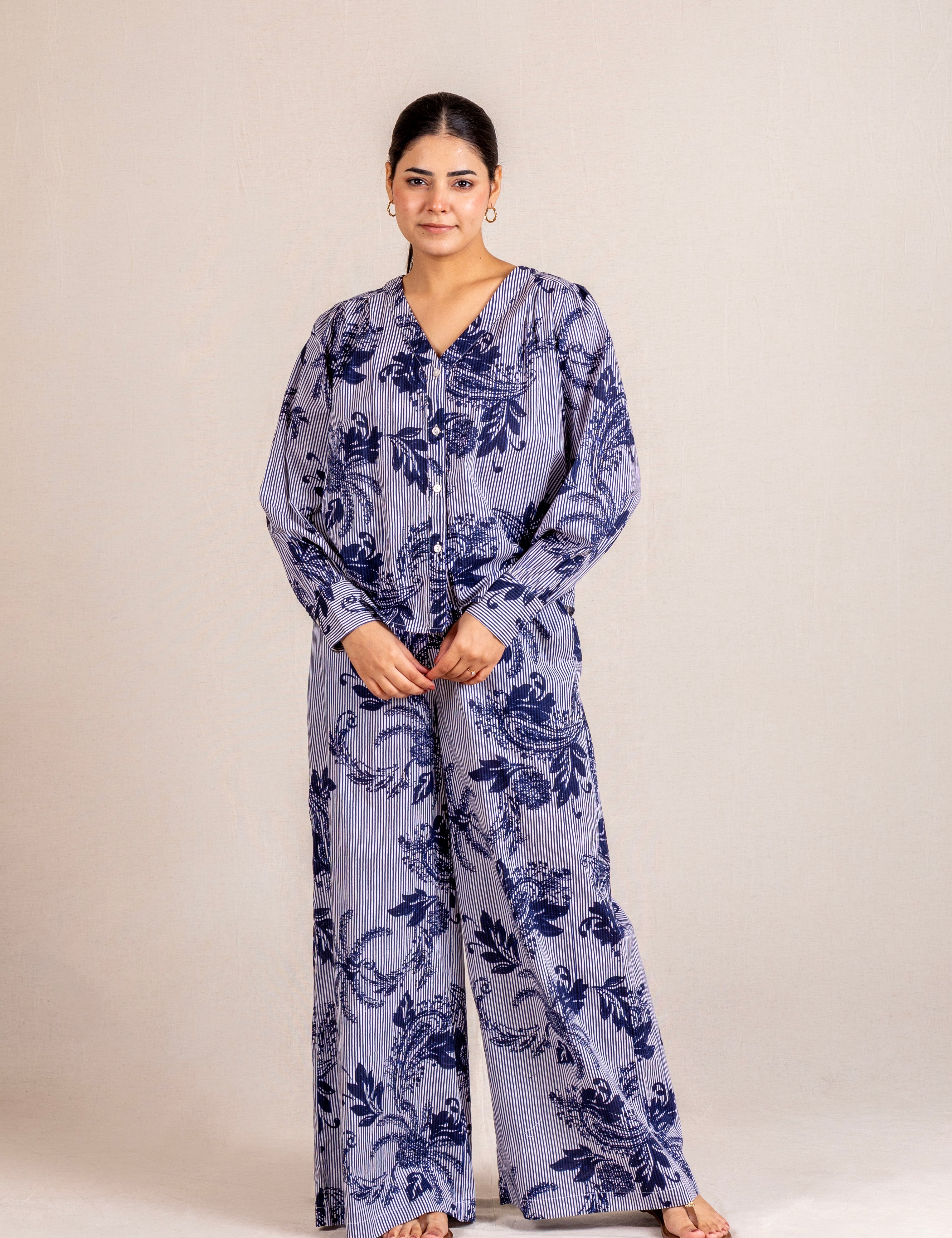 Blue floral trouser set